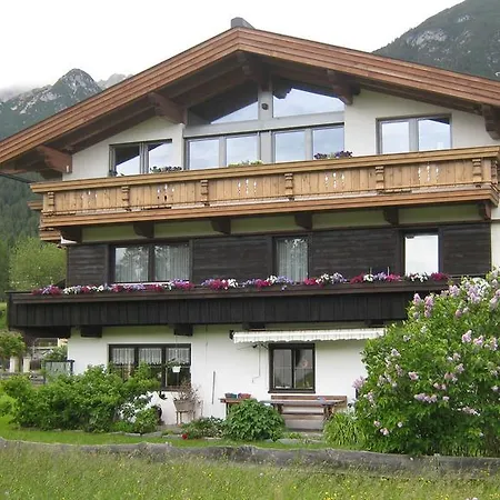Haus Karwendelblick Leutasch